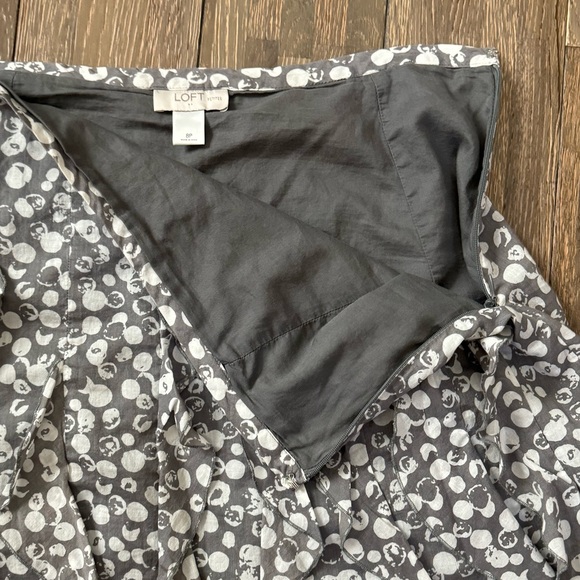 Loft skirt 🩶 - Picture 6 of 8